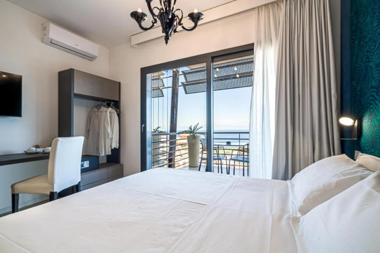 ****  Taormina Palace Hotel Italy