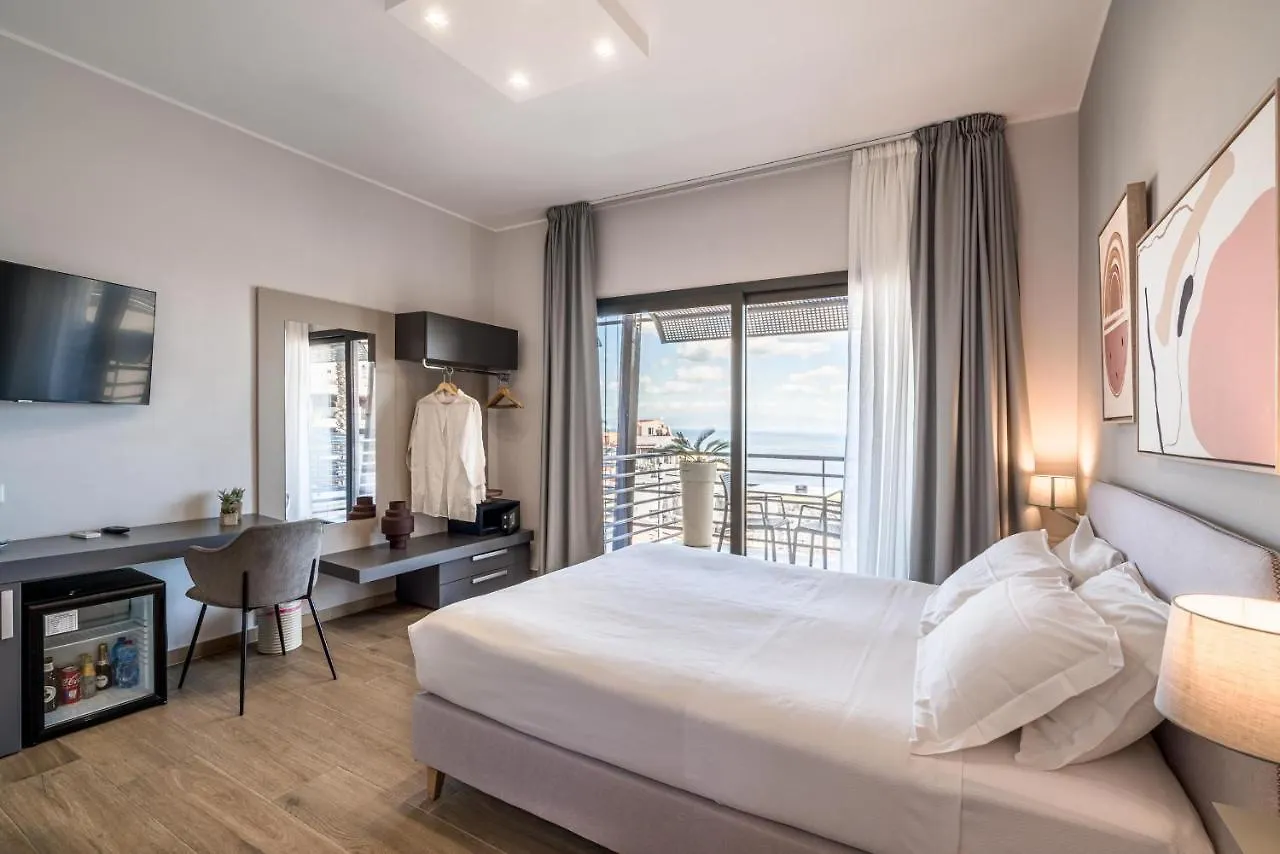 Taormina Palace Hotel 4*,  Italy